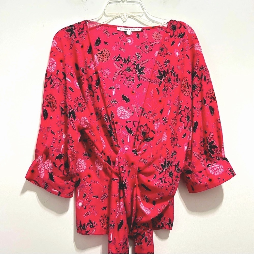 Violet & Claire Women’s Pink Floral Blouse